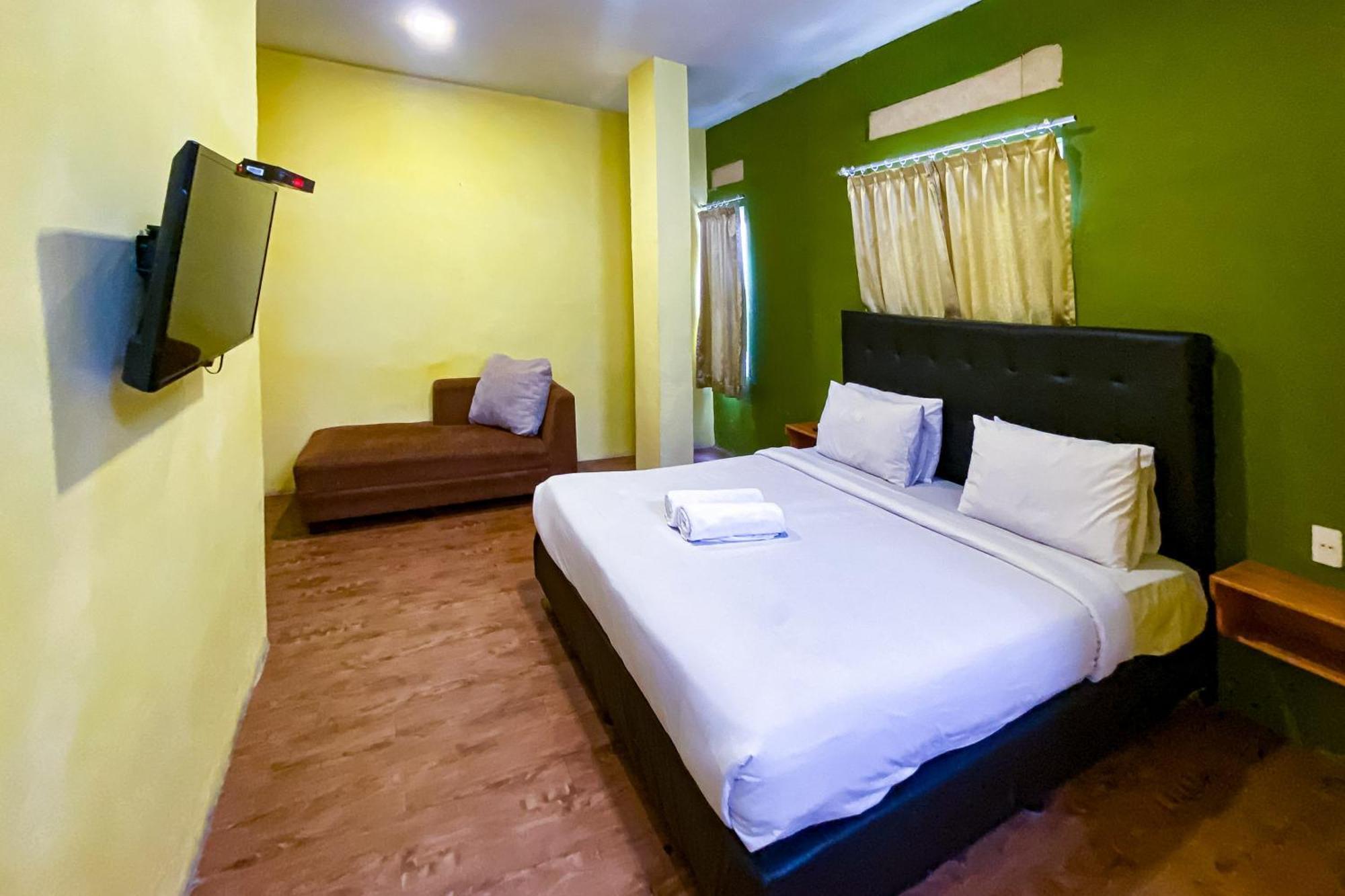 Reddoorz At Sentosa Jaya Helvetia Hotel Medan Exterior foto
