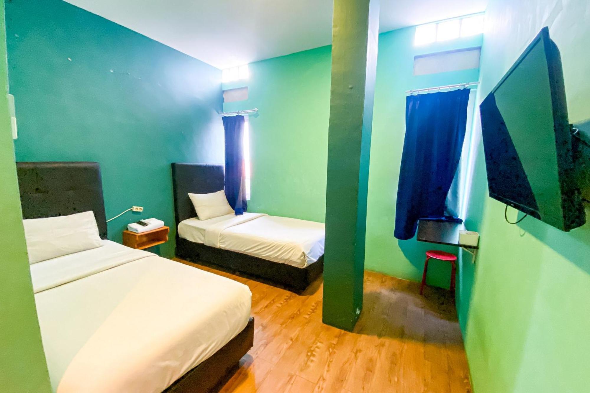 Reddoorz At Sentosa Jaya Helvetia Hotel Medan Exterior foto